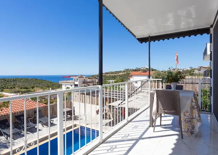 Gokseki 2 Bedroom Villa Kaş